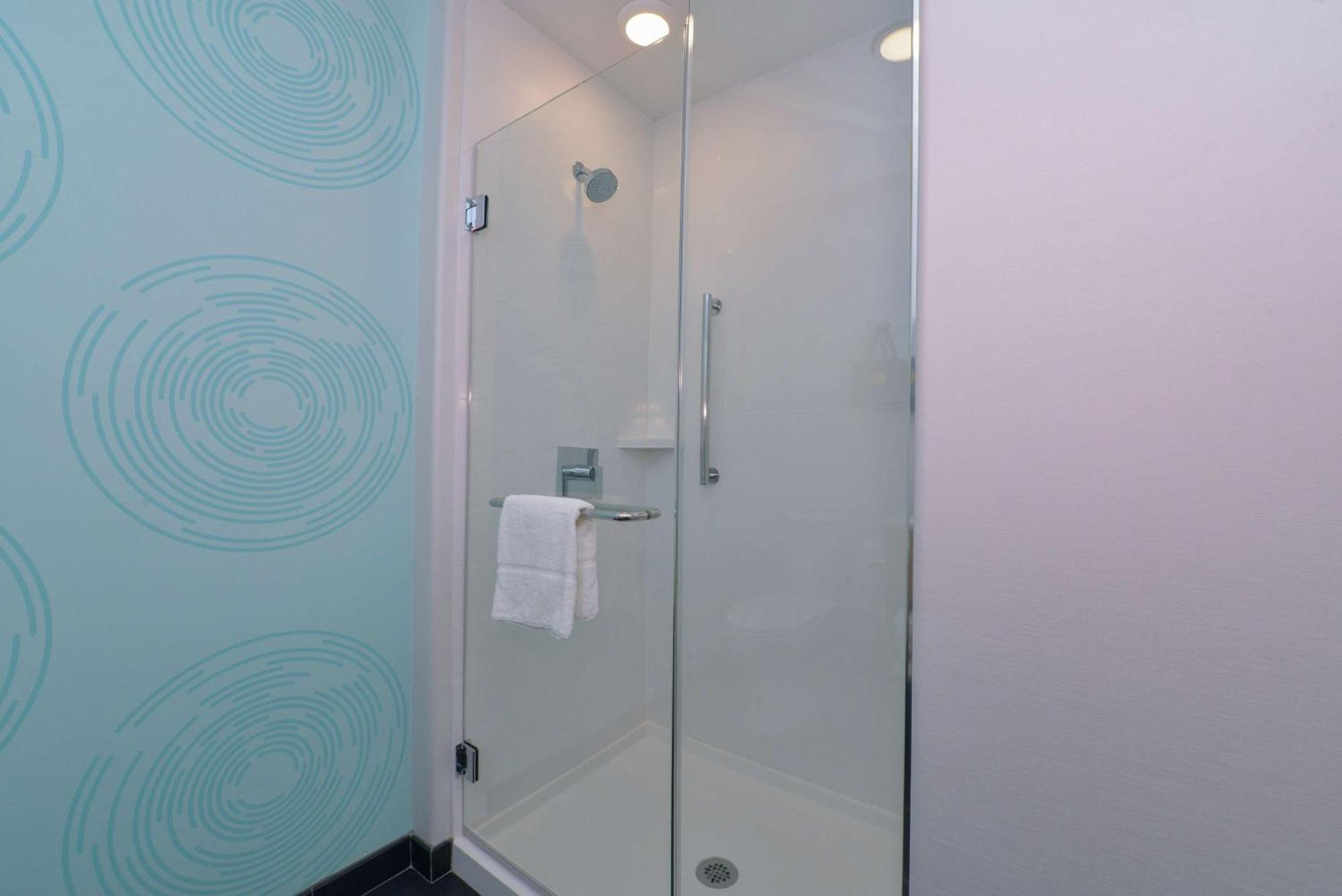 Tru By Hilton Coppell Dfw Airport North Hotell Exteriör bild
