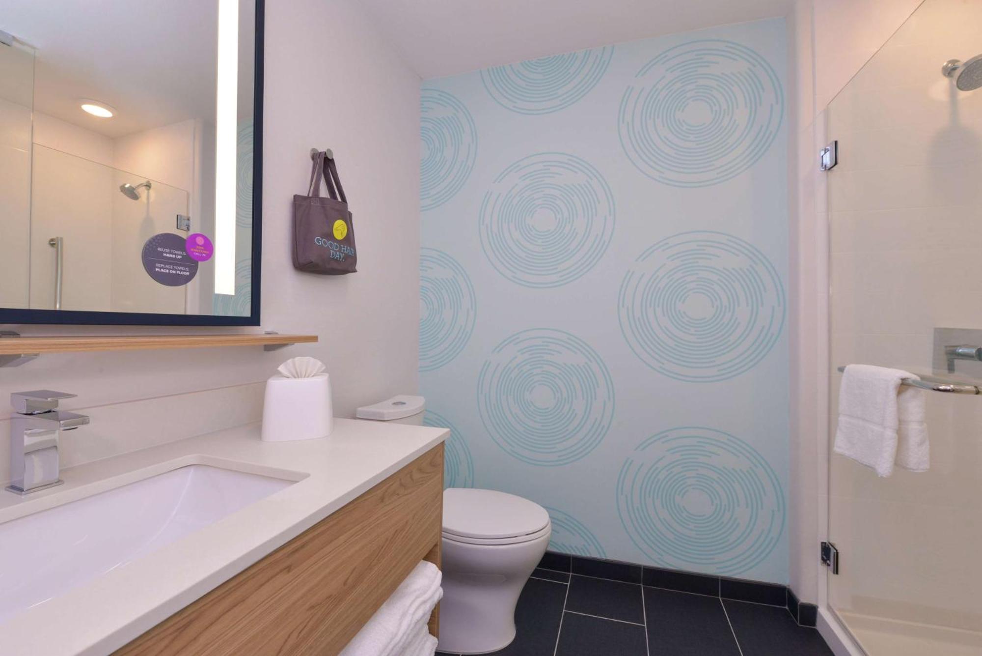 Tru By Hilton Coppell Dfw Airport North Hotell Exteriör bild